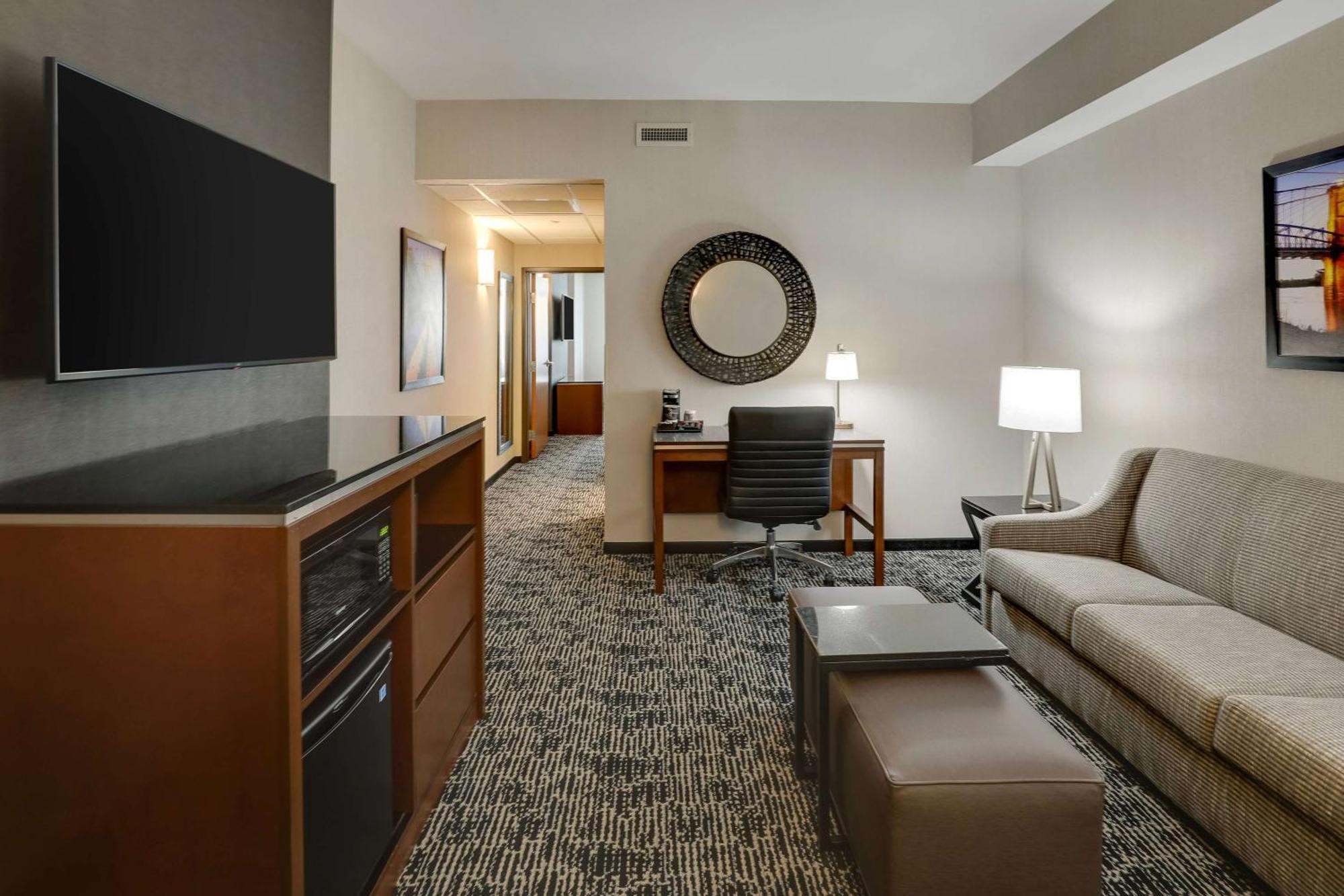 Drury Plaza Hotel Cincinnati Florence Exterior foto
